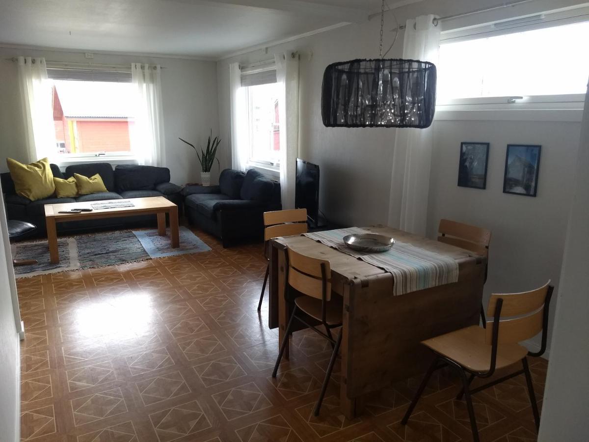 43 Oscarsgate Daire Vadsø Dış mekan fotoğraf